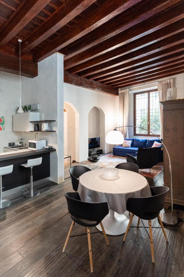Rosa Luxury Apartment Verona Bagian luar foto